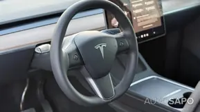 Tesla Model Y de 2024