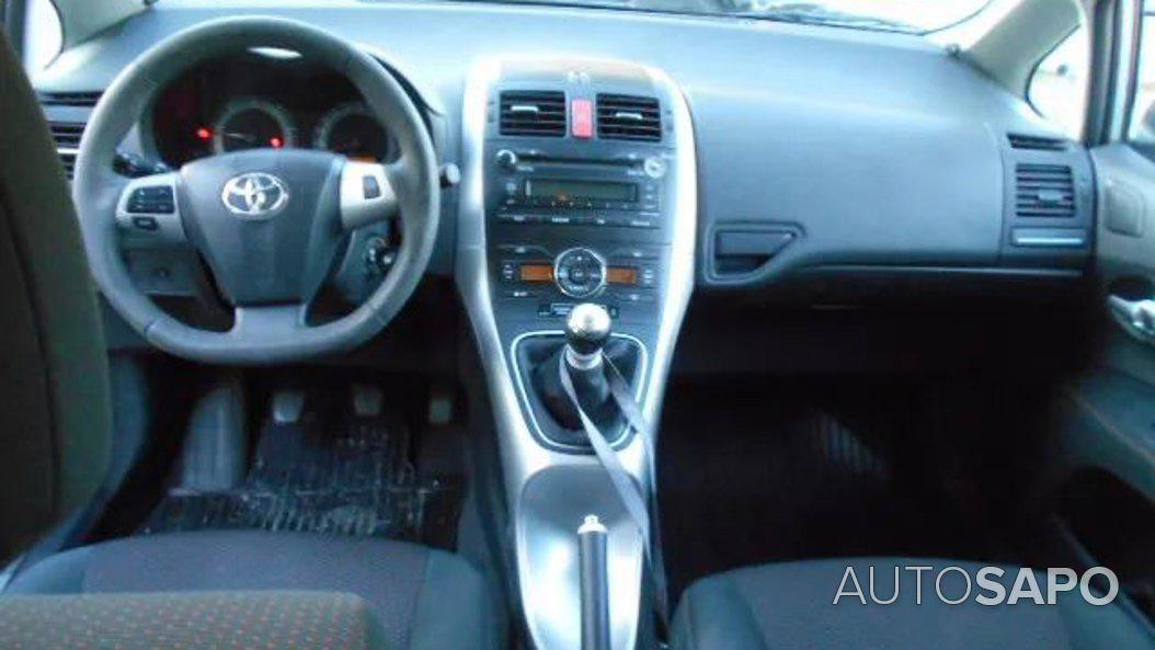 Toyota Auris de 2010