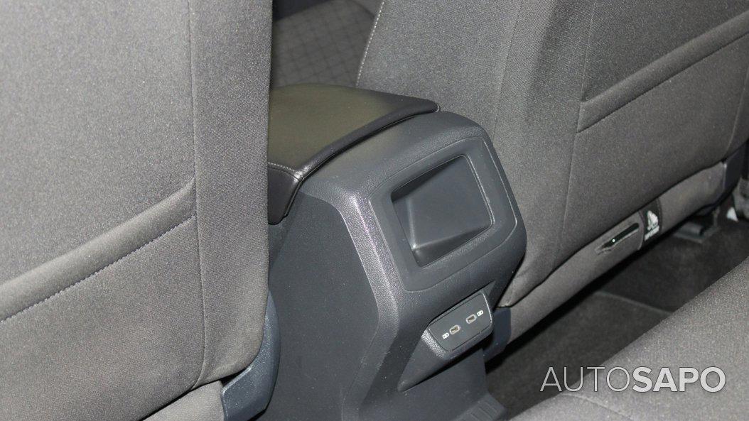 Volkswagen T-Cross 1.0 TSI de 2023