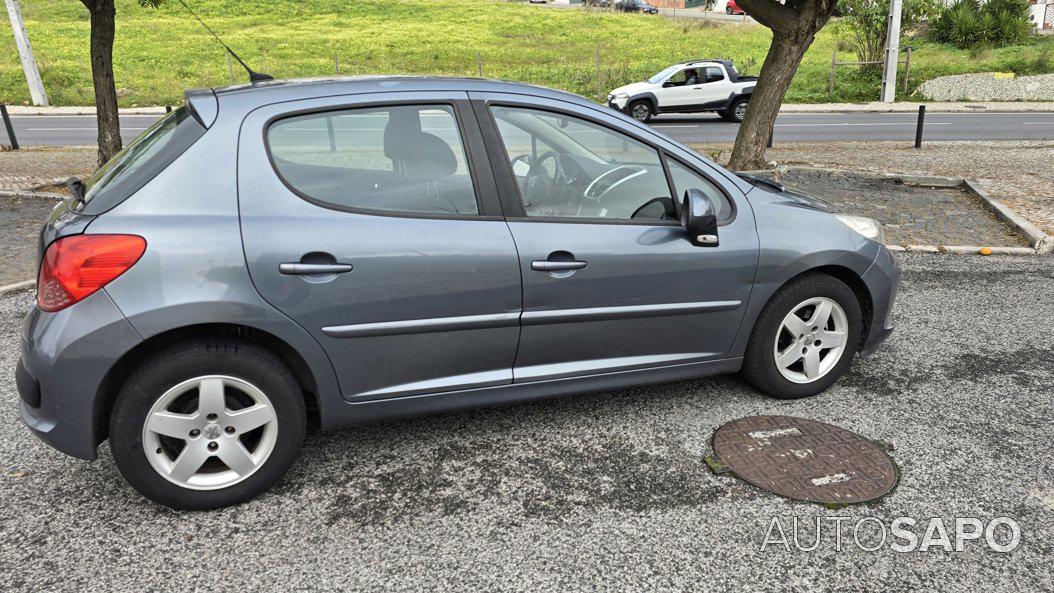 Peugeot 207 1.4 16V Trendy de 2007