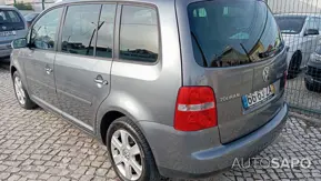 Volkswagen Touran 1.6 FSi Highline 7L de 2004