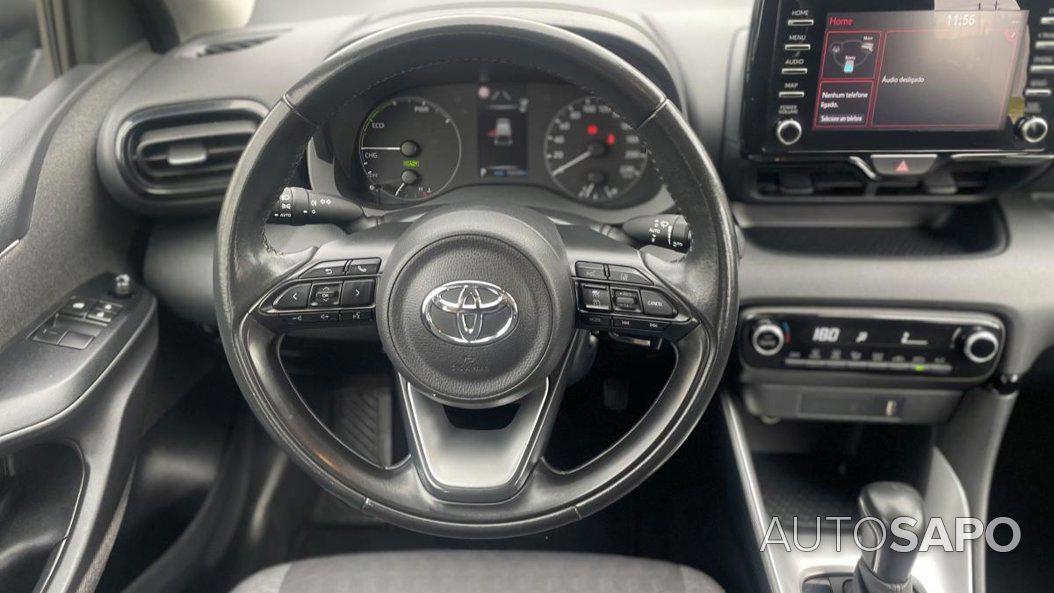 Toyota Yaris 1.5 HSD Comfort de 2022