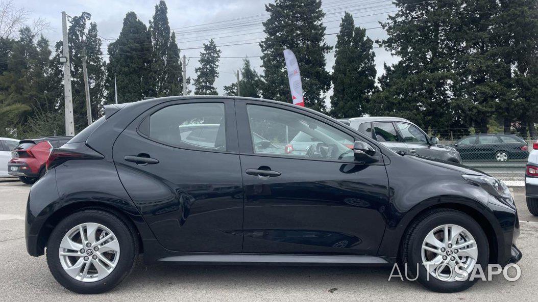 Toyota Yaris 1.5 HSD Comfort de 2022