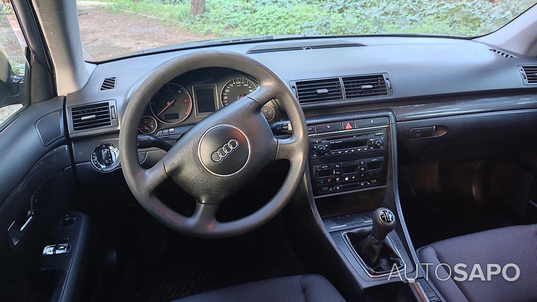 Audi A4 1.9 TDI Attraction de 2001