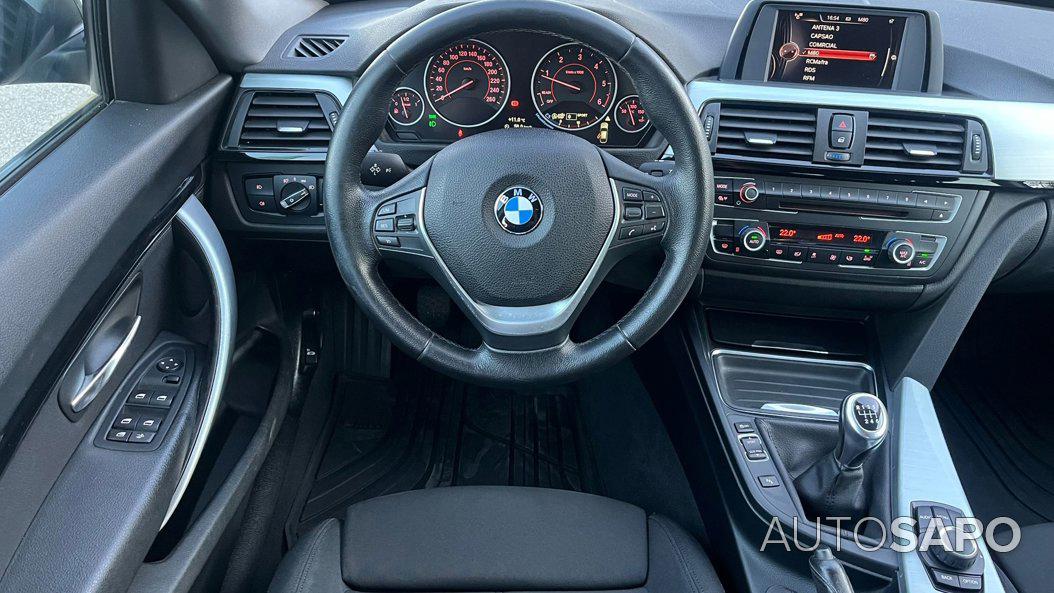 BMW Série 3 Gran Turismo 318 d GT Line Sport de 2015