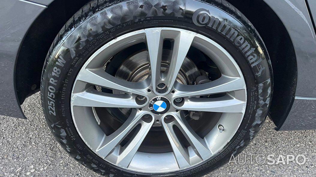 BMW Série 3 Gran Turismo 318 d GT Line Sport de 2015