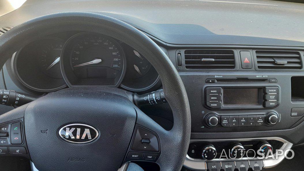 Kia Rio 1.2 CVVT More Edition de 2014