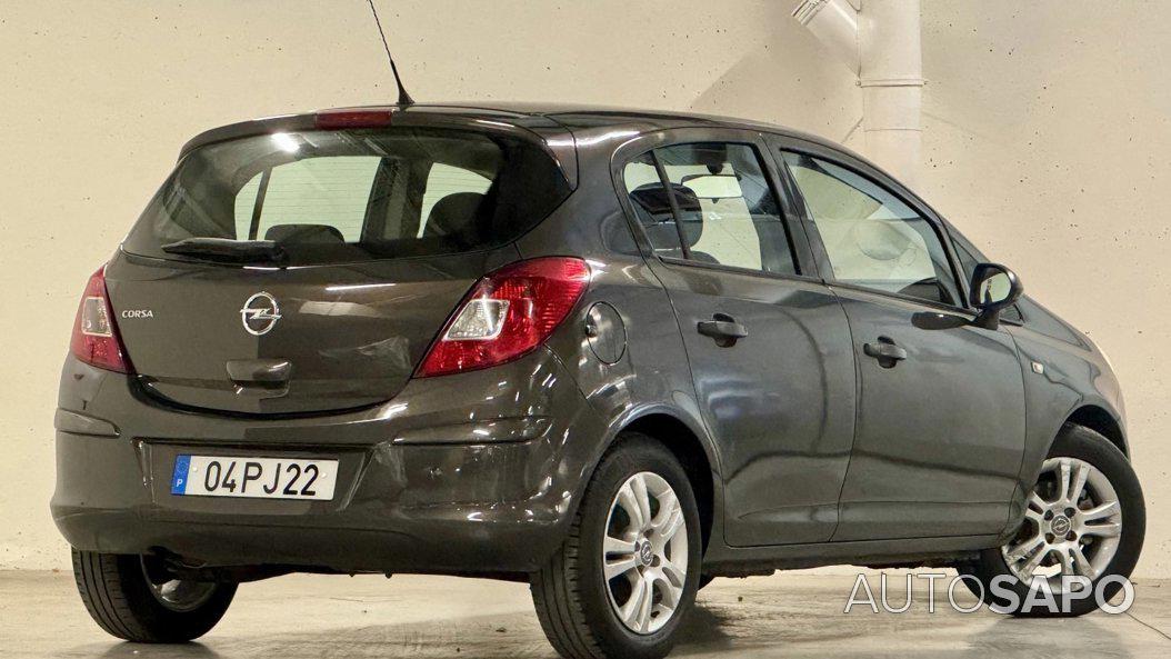 Opel Corsa 1.2 Enjoy FlexFuel de 2014