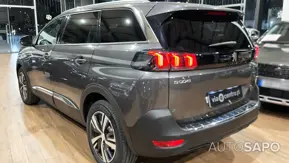 Peugeot 5008 de 2024