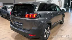 Peugeot 5008 de 2024