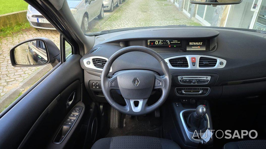 Renault Scénic 1.5 dCi Dynamique S de 2010