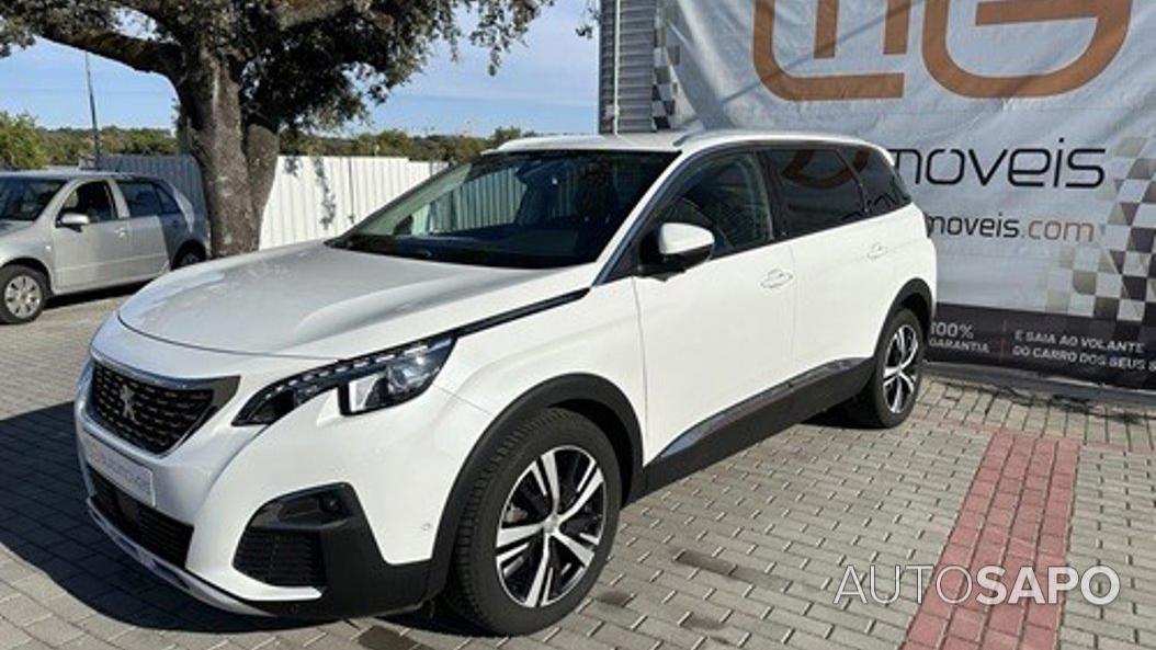 Peugeot 5008 1.2 PureTech Allure EAT8 de 2020