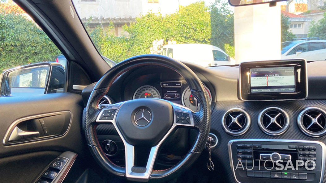 Mercedes-Benz Classe A 180 CDi BlueEfficiency AMG Line de 2014