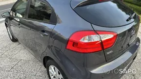 Kia Rio 1.2 CVVT TX de 2014