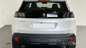 Peugeot 3008 1.2 PureTech Active de 2021