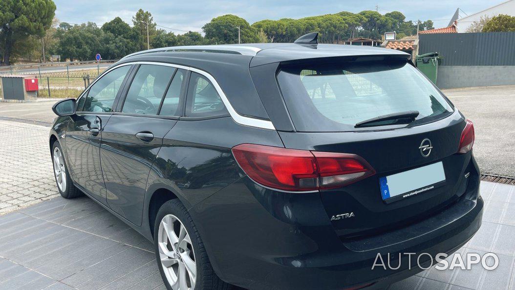 Opel Astra de 2017