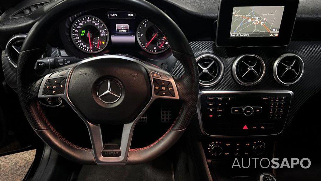 Mercedes-Benz Classe A 180 d AMG Line de 2013