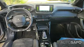 Peugeot 2008 1.2 PureTech GT EAT8 de 2022