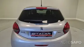 Peugeot 208 de 2016