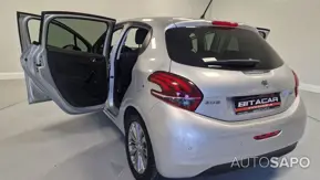 Peugeot 208 de 2016