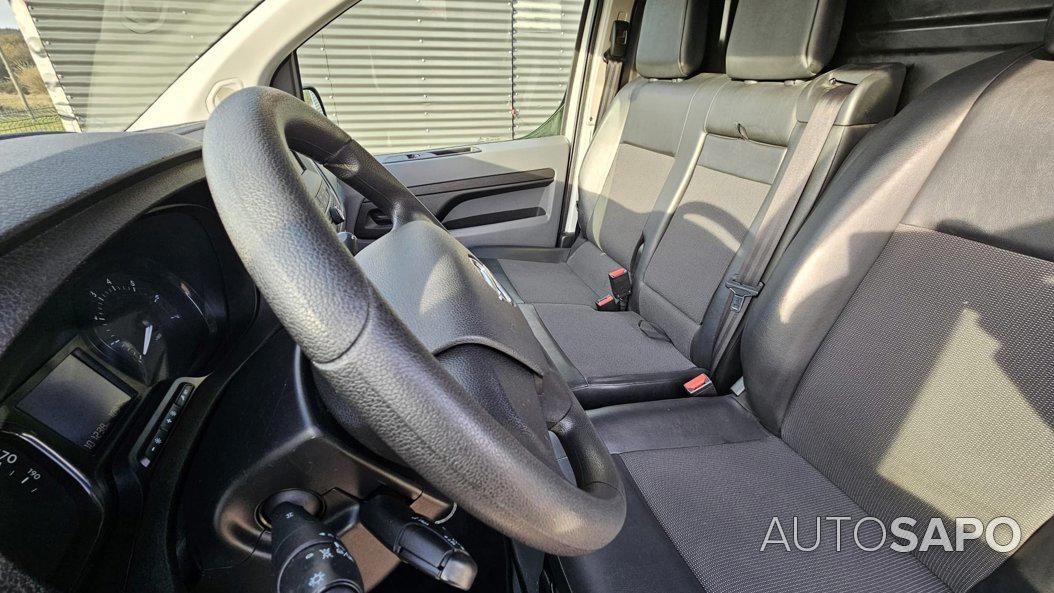 Opel Vivaro 1.5 CDTi L2H1 Essentia de 2020