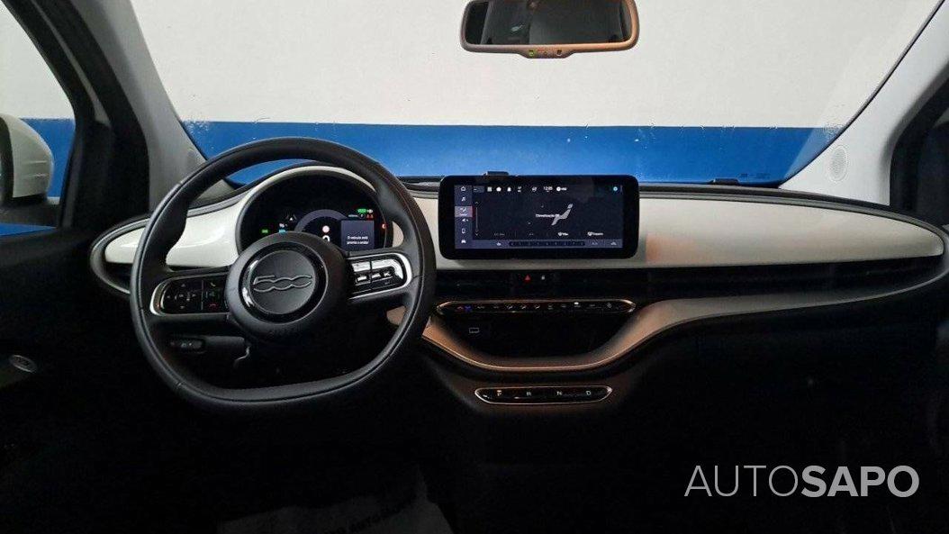 Fiat 500e 3+1 42 KWH de 2022