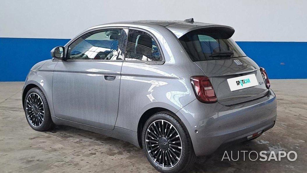 Fiat 500e 3+1 42 KWH de 2021