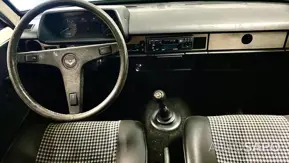 Toyota Starlet de 1982