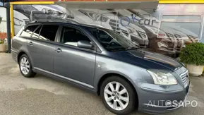 Toyota Avensis de 2004