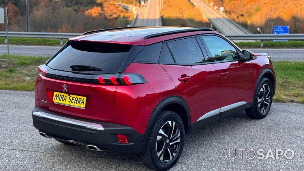 Peugeot 2008 1.2 PureTech Allure EAT8 de 2020