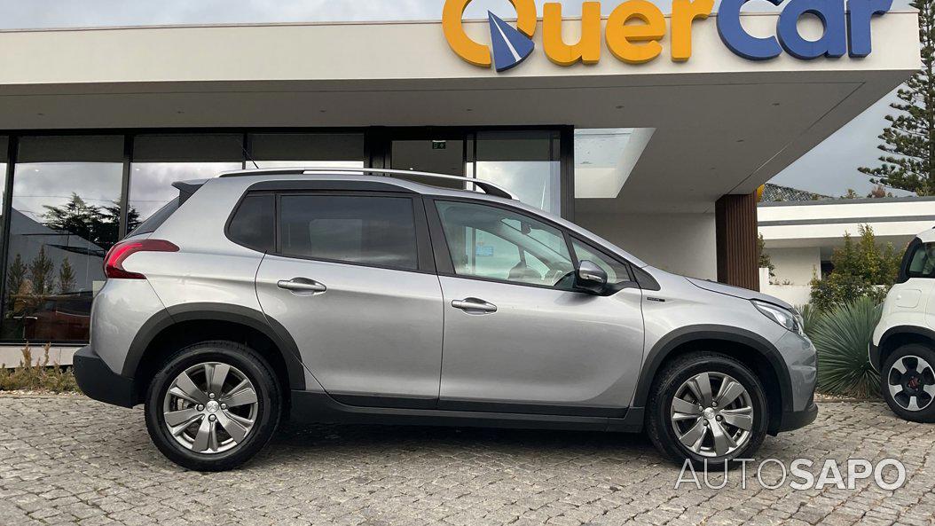 Peugeot 2008 1.2 PureTech Signature de 2019