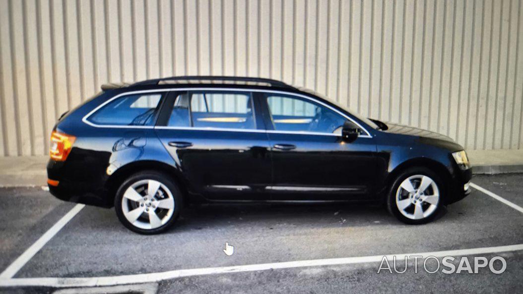 Skoda Octavia 1.6 TDi Elegance Pack de 2014