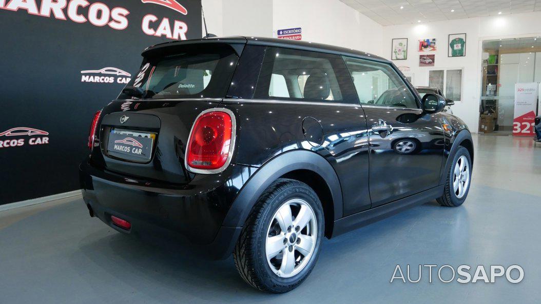 MINI Cooper de 2016