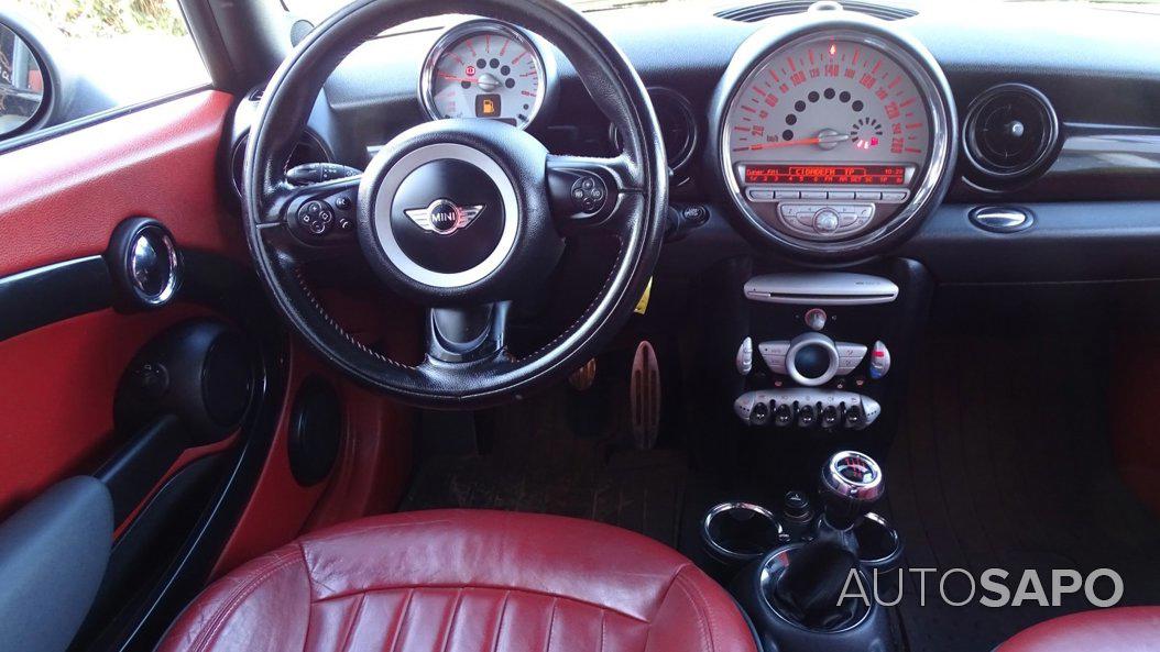 MINI John Cooper Works de 2012