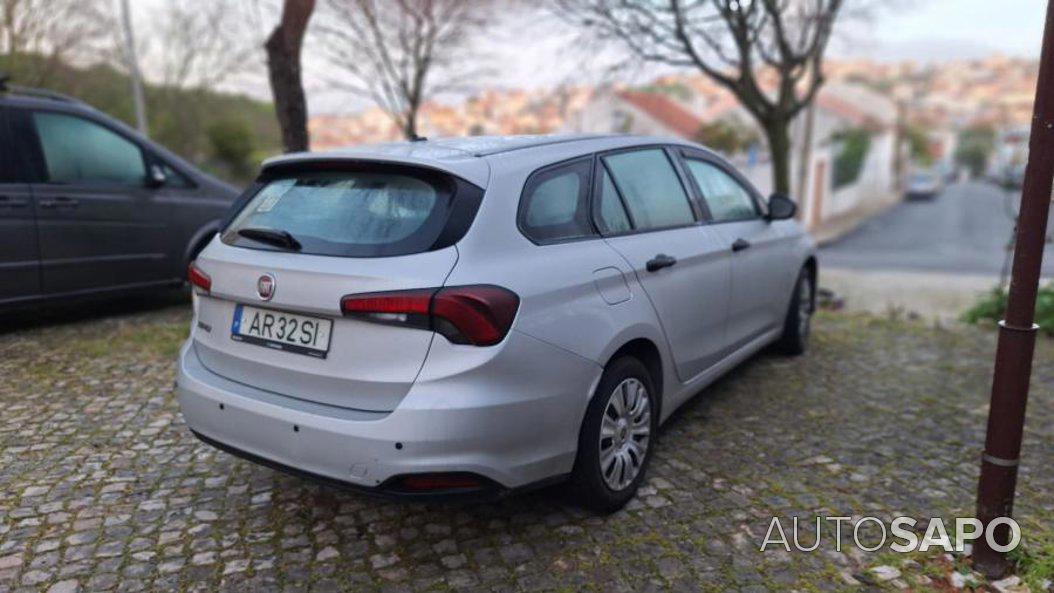 Fiat Tipo 1.3 M-Jet Lounge de 2022