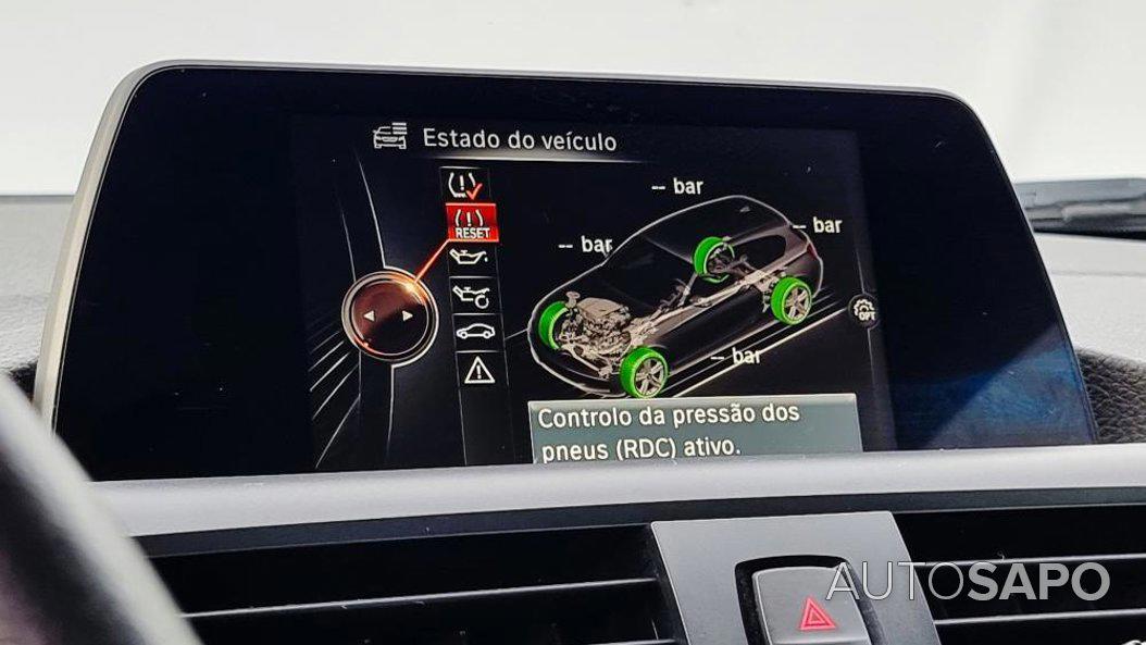 BMW Série 1 116 d EfficientDynamics Line Sport de 2015