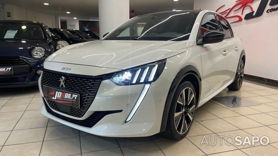 Peugeot 208 1.2 PureTech Allure de 2021