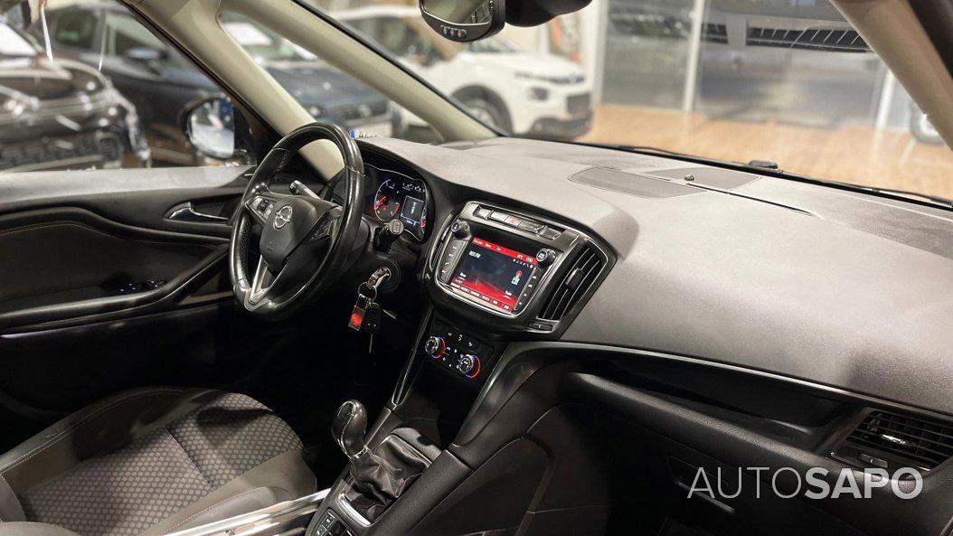 Opel Zafira de 2017