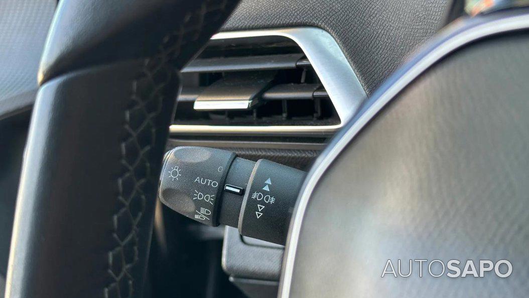 Peugeot 5008 1.5 BlueHDi Active de 2019