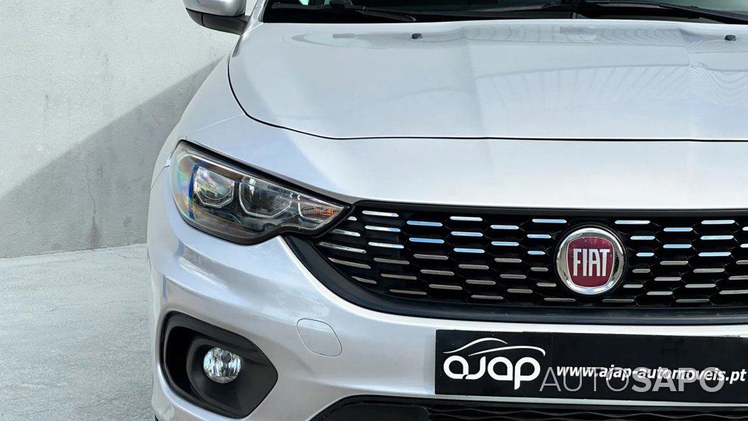 Fiat Tipo 1.3 M-Jet Lounge J17 de 2019