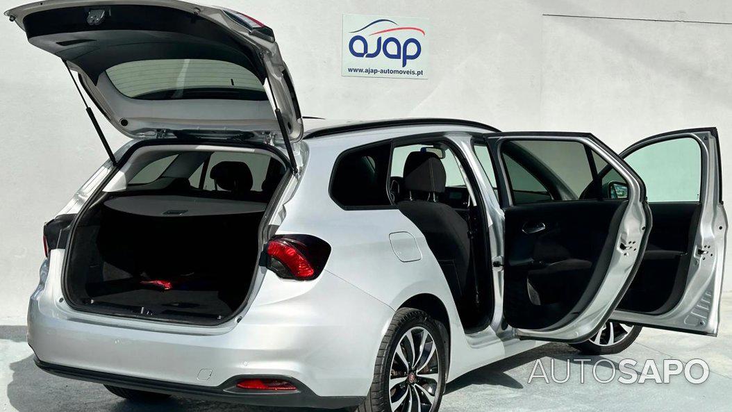 Fiat Tipo 1.3 M-Jet Lounge J17 de 2019