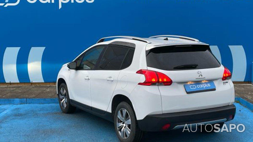 Peugeot 2008 1.2 PureTech Style de 2015