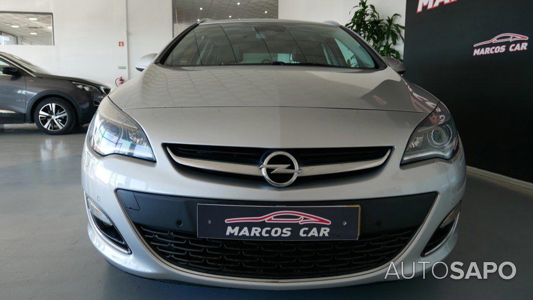 Opel Astra de 2016