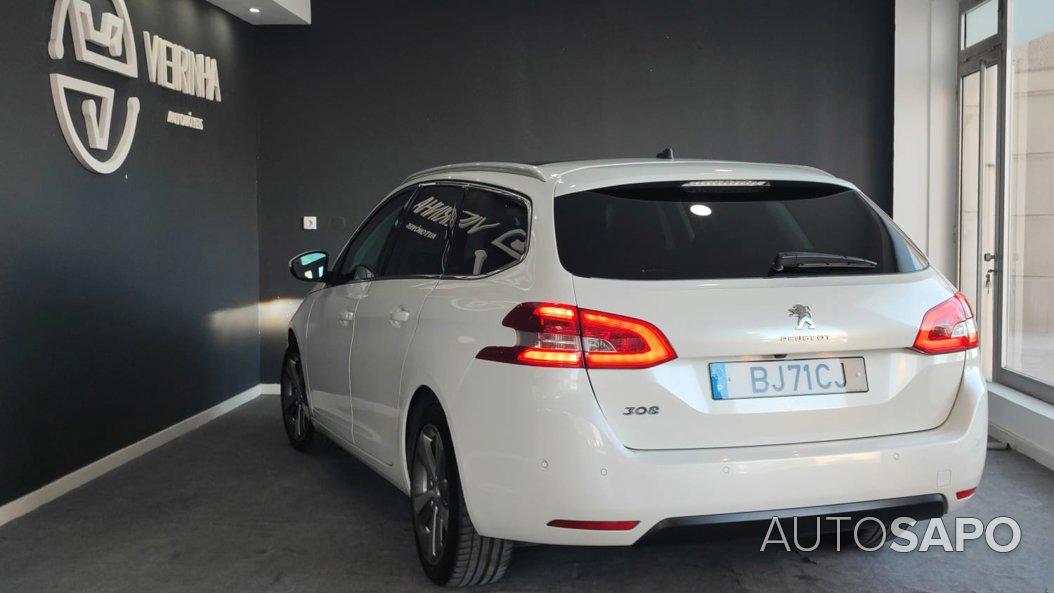 Peugeot 308 1.5 BlueHDi Allure Pack EAT8 de 2020