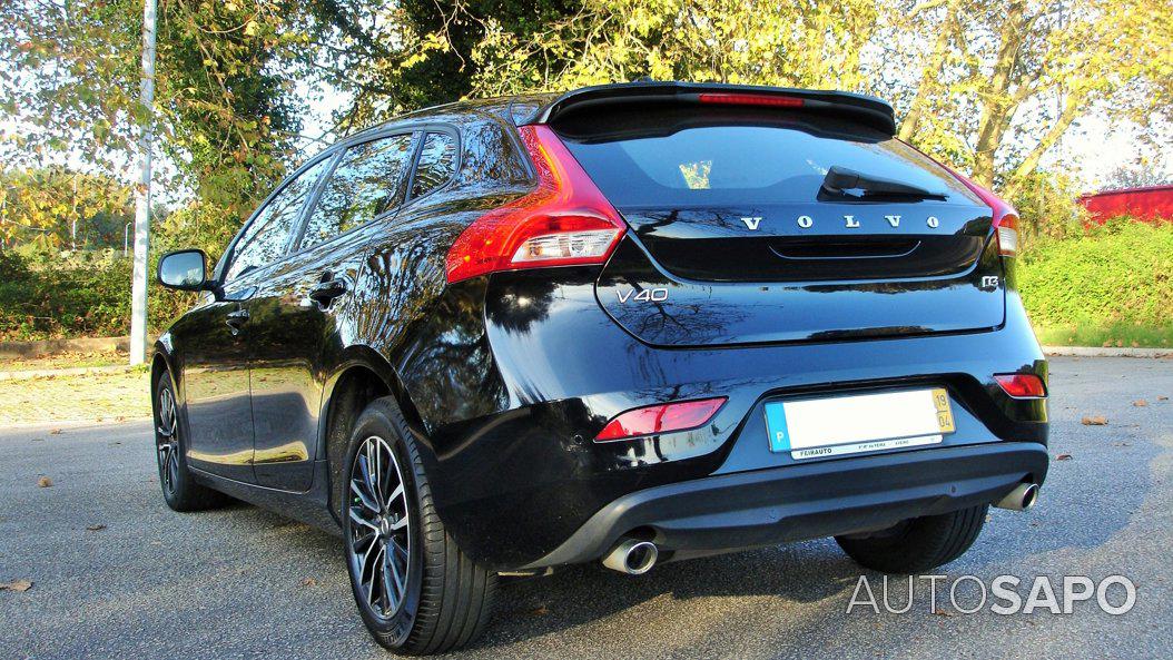 Volvo V40 2.0 D3 Momentum de 2019