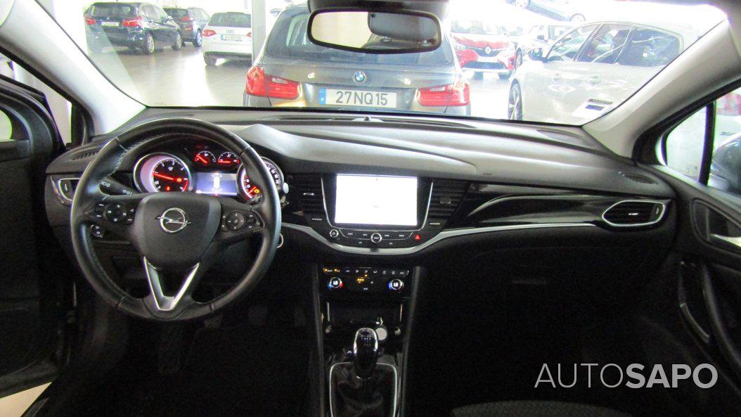 Opel Astra de 2019