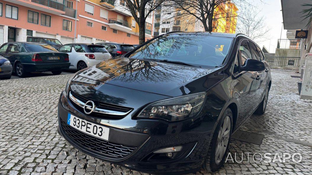 Opel Astra de 2014