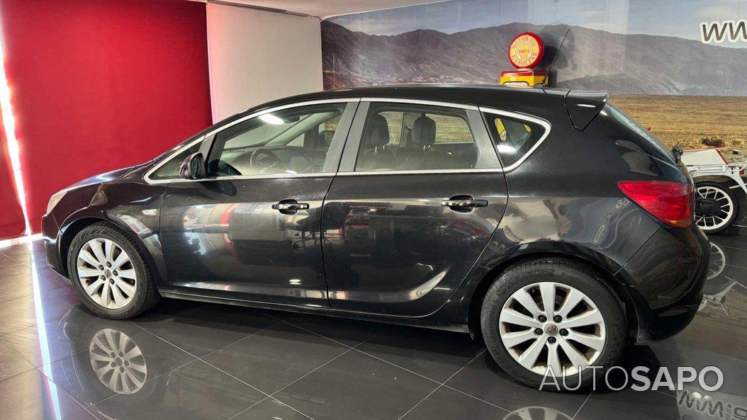 Opel Astra de 2010