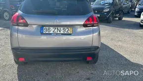 Peugeot 2008 1.2 PureTech Signature de 2019