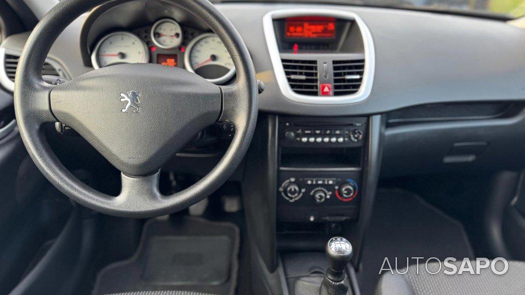 Peugeot 207 1.6 HDi Premium de 2010